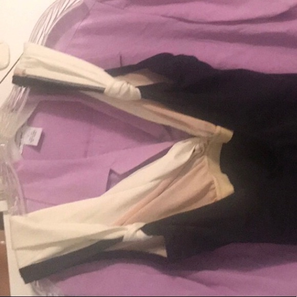 Albert Nipon Bathing Suit size 14 built in Bra Original Owner Summer - Picture 13 of 16